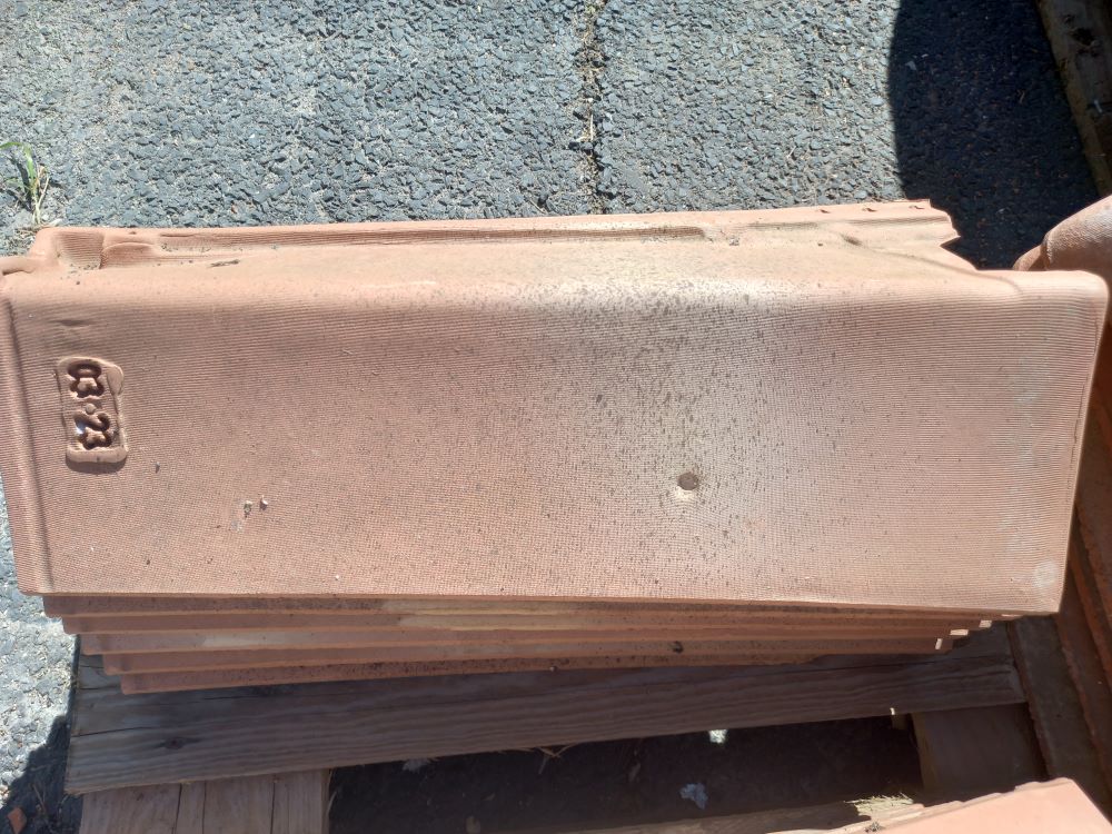 Tuile canal Courant LTS Stop Monier